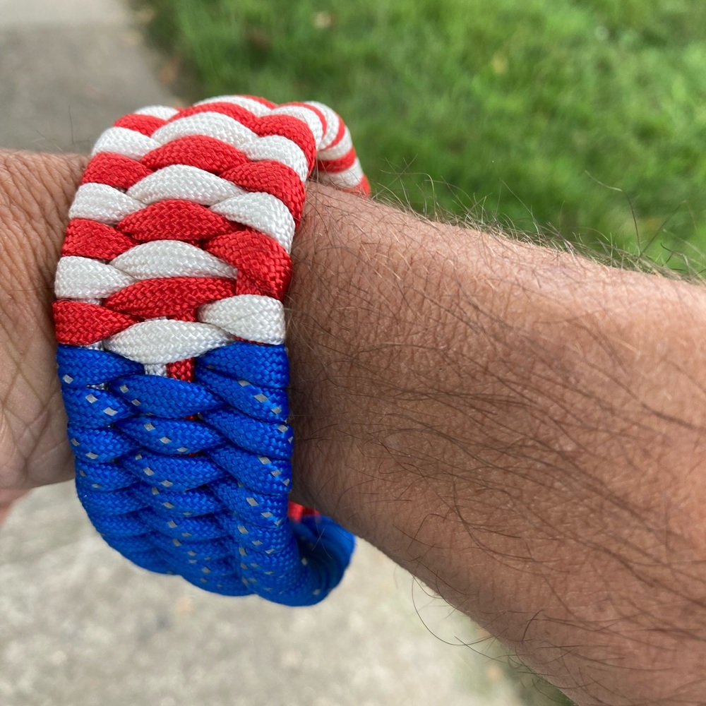 Paracord creations